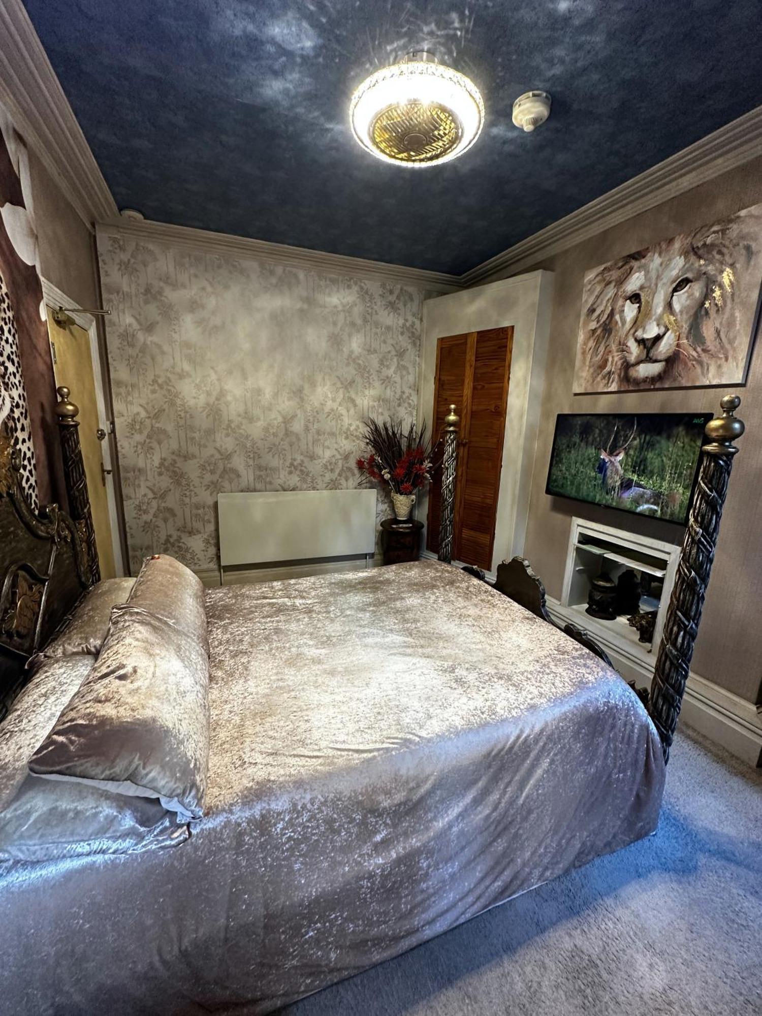 The Mirador Boutique Town House Swansea