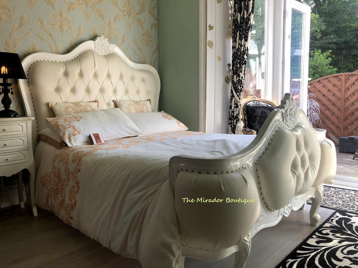 Guest house The Mirador Boutique Town House